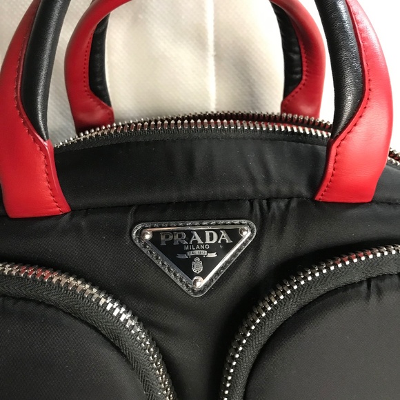 PRADA Bauletto Tessuto Pocket Runway Bag - Picture 4 of 6